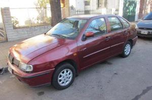 Volkswagen Polo Classic 1.6 Trendline GNC usado 