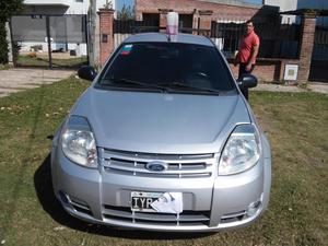 Vendo Ford Ka