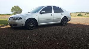 Vendo permuto bora 1.8t mod . Cel 