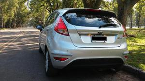 Ford Fiesta Kinetic Trend 1.6L nafta 4P usado  kms