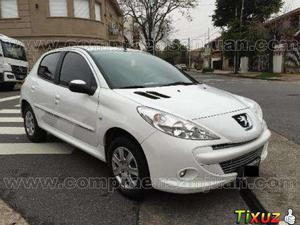 PEUGEOT  UNICA MANO  KMS. IMPECABLE