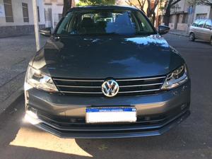 Volkswagen Vento 2.5 Luxury Tiptronic 170cv