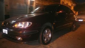 Renault Megane Rxe 2.0 Gnc