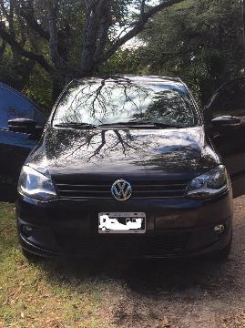 Volkswagen Fox Comfortline 5P usado  kms