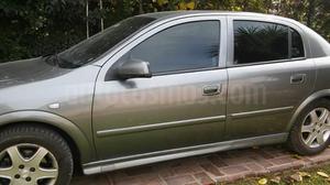 Chevrolet Astra GL 2.0 5P