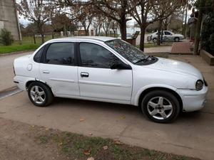 Chevrolet Corsa  con GNC.