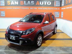 Renault Sandero Stepway Fase II Confort V usado 