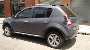 Renault Sandero Stepway Fase II v Confort 105cv