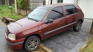 Vendo.clio Gnc Nafta