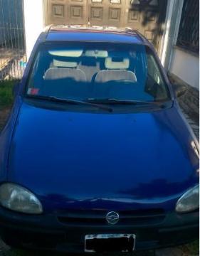 Chevrolet Corsa Classic 3P AA DH usado  kms