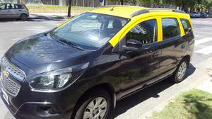 Chevrolet Spin presto la licencia taxi o vdo y financio