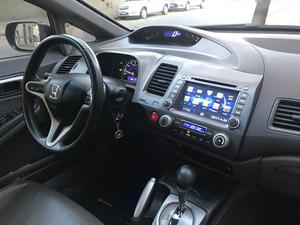 Honda Civic 1.8 EXS Aut