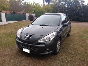 Peugeot 207 XT Premium c/techo 