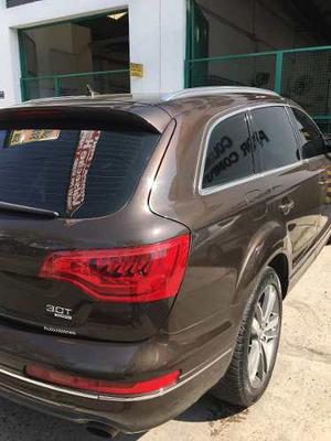 Audi Q7 3.0T FSI Tiptronic Quattro Security (333cv)