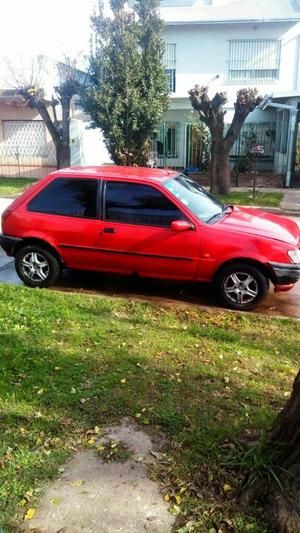 Ford Fiesta 95 Español con Detalles