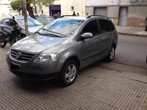 Volkswagen Suran 1.6 Highline (L10)