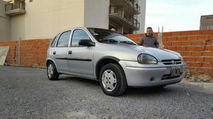 Vendo Corsa 5ptas 99 Gnc