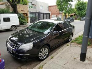 Volkswagen Vento 2.5 Advance usado  kms