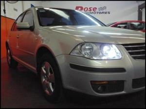 Volkswagen Bora 1.9 TDi Trendline usado  kms