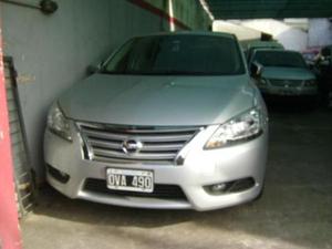 Nissan Sentra Acenta 6MT usado  kms