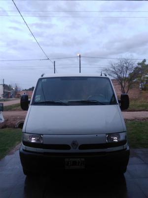 VENDO IMPECABLE RENAULT MASTER!!!!