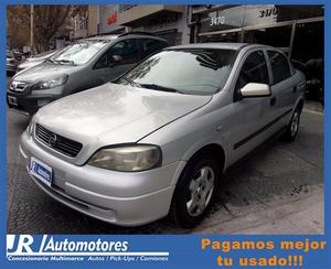 Chevrolet Astra 1.8 GL 4 pts.