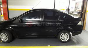 Ford Fiesta Max