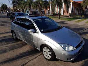 Ford Focus 5Ptas. Ghia 2.0 Nafta