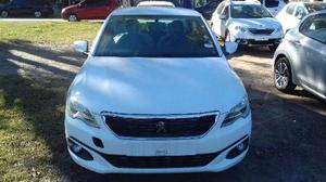 Peugeot 301 Allure 1.6 usado  kms