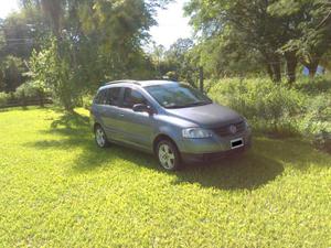 Tiular vende Volkswagen Suran Trendline .