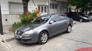 Volkswagen Vento 2.5 R5 Advance MT (170cv)