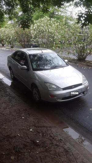 VENDO FOCUS 2.0 GHIA FULL  TITULAR