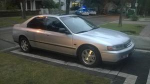 Honda Accord 96. Impecable.