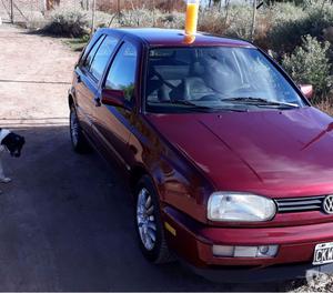 Titular vende GOLF GL MI  nafta