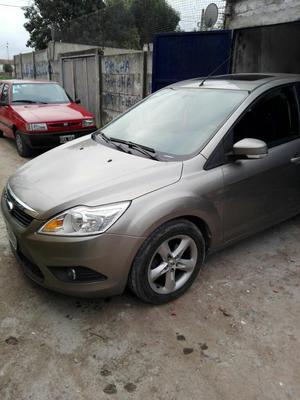 Vendo Ford Fiesta