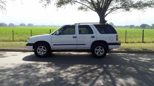 Chevrolet Blazer tdi DLX tope de GAMA FULL