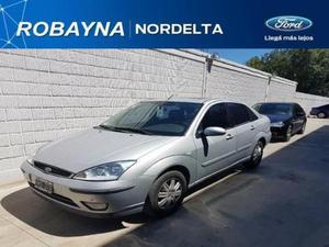 Ford Focus Ghia 2.0L 16V Nafta 145CV 4P usado 