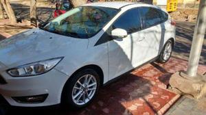 Ford Focus 2.0L Duratec Ghia usado  kms