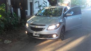 chevrolet onix tlz full 