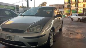 Ford Focus 4p AmbienteMP3IMPECABLE