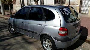 Renault Scenic Nafta