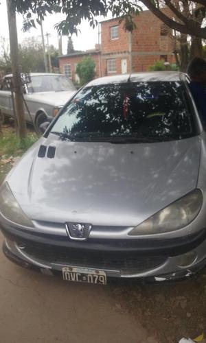 VENDO 206 CON GNC