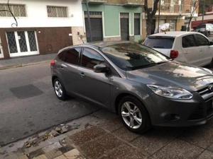 Ford Focus Ambiente 1.6 5P usado  kms