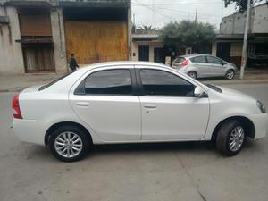 Toyota Etios 