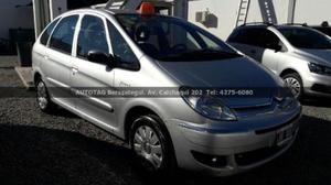 Citroen Xsara Picasso 2.0i 16v Exclusive usado 