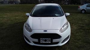 Ford Fiesta Kinetic Trend Plus 1.6L nafta 4P usado 