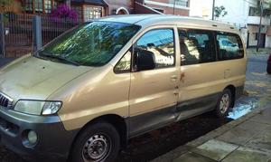 Hyundai H1 12 pasajeros  VENDO o PERMUTO