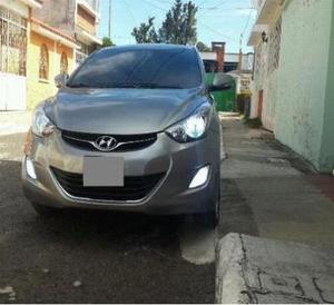 Hyundai Elantra 2.0 GLS Full usado  kms