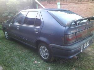 renault 19 nafta