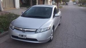 Particular vende Honda Civic LXS  lo baje 10 lucas